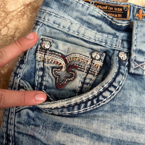 Light blue ripped rock revival jeans size 32-32 - Picture 4 of 6